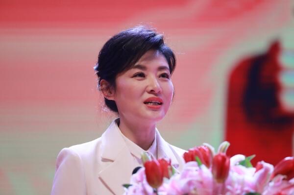 网络图片(侵删) 网络图片(侵删)