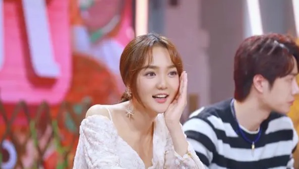 网络图片(侵删) 网络图片(侵删)