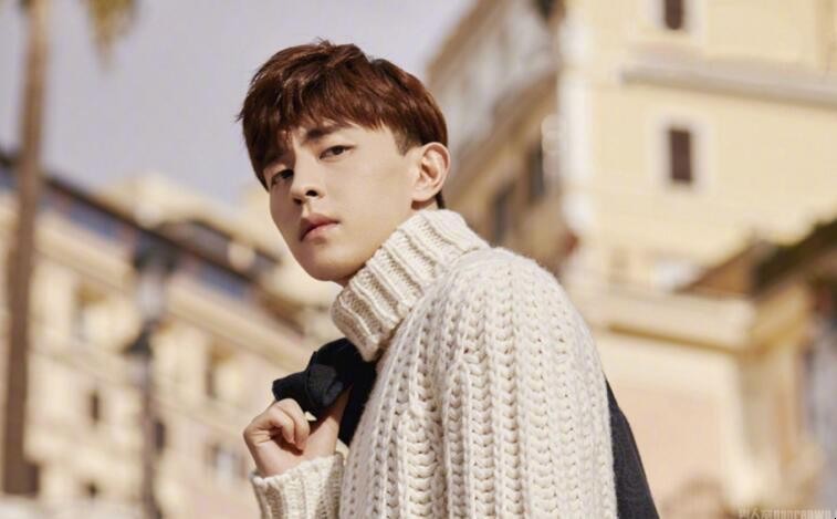 网络图片(侵删) 网络图片(侵删)