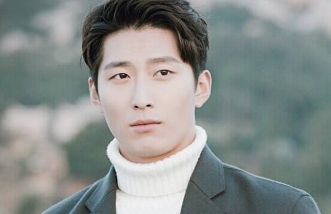 网络图片(侵删) 网络图片(侵删)