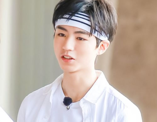 网络图片(侵删) 网络图片(侵删)