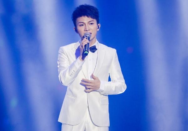 网络图片(侵删) 网络图片(侵删)