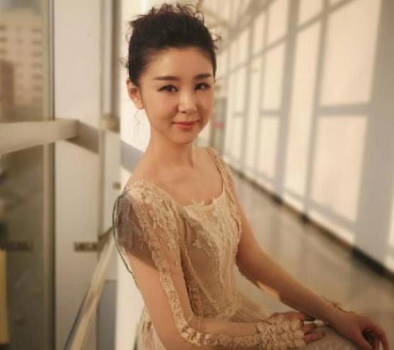 网络图片(侵删) 网络图片(侵删)