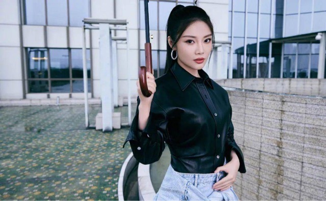 网络图片(侵删) 网络图片(侵删)