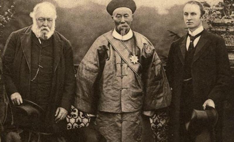 网络图片(侵删) 网络图片(侵删)