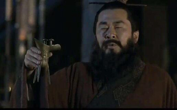 网络图片(侵删) 网络图片(侵删)