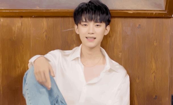 网络图片(侵删) 网络图片(侵删)