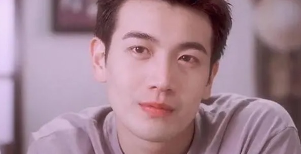 网络图片(侵删) 网络图片(侵删)