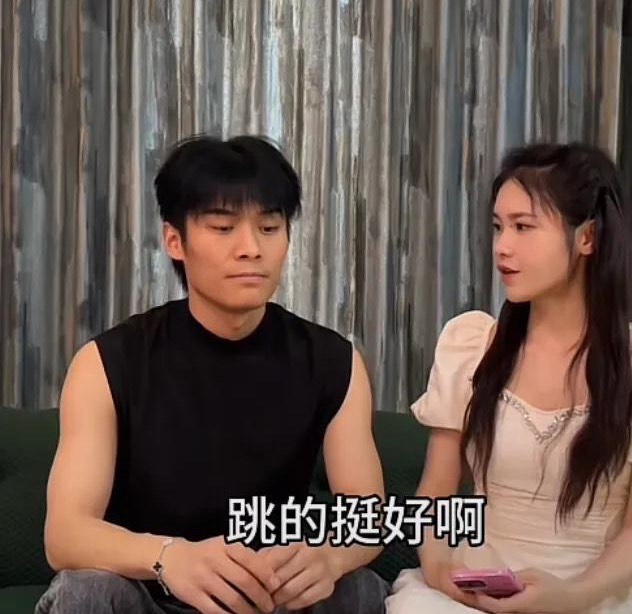 网络图片(侵删) 网络图片(侵删)