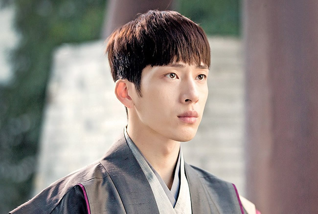 网络图片(侵删) 网络图片(侵删)