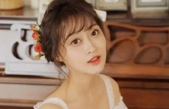 网络图片(侵删) 网络图片(侵删)