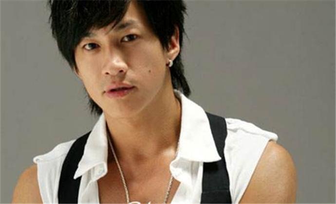 网络图片(侵删) 网络图片(侵删)