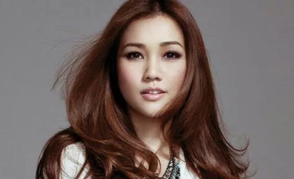 网络图片(侵删) 网络图片(侵删)