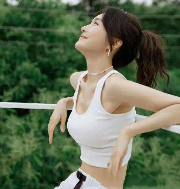 网络图片(侵删) 网络图片(侵删)