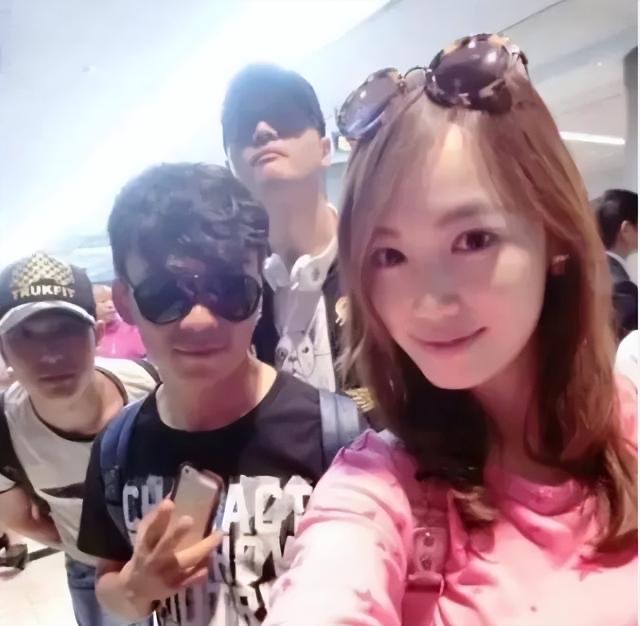 网络图片(侵删) 网络图片(侵删)